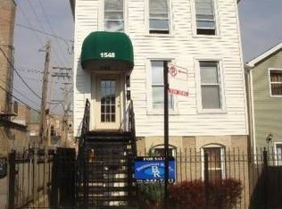 1548 W Chestnut St, Chicago, IL 60642