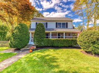 46 Chichester Ave, Center Moriches, NY 11934