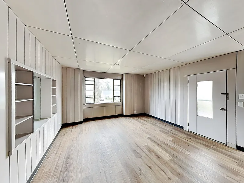 2 bed, 1.0 bath, 948 sqft, $1,250 — Photo 3