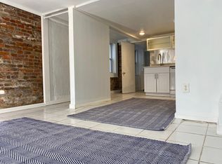 313 9th St NE, Washington, DC 20002