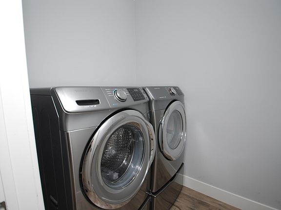 5th image of 705 Gibson Dr #834