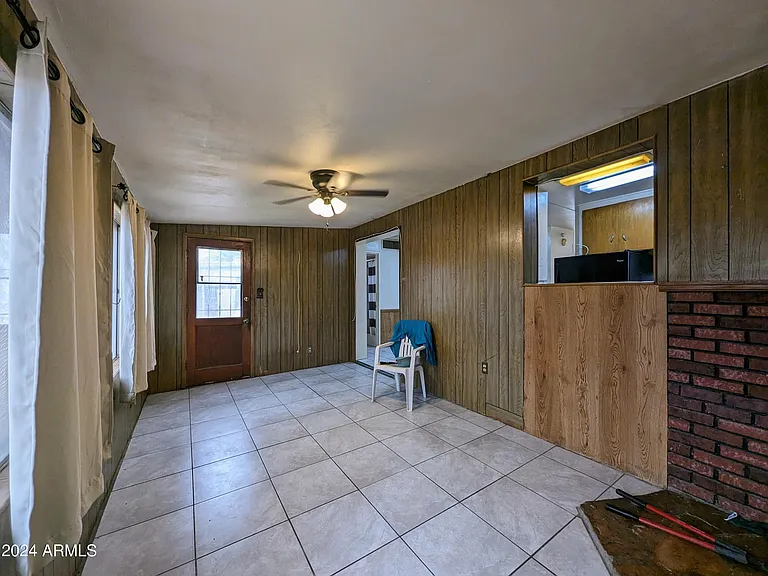 6036 N 31st Dr — Photo 27