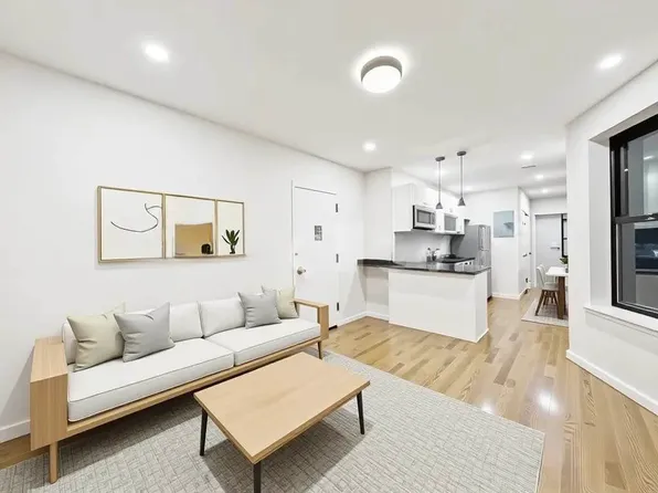 261 1st Avenue image 1 of 16