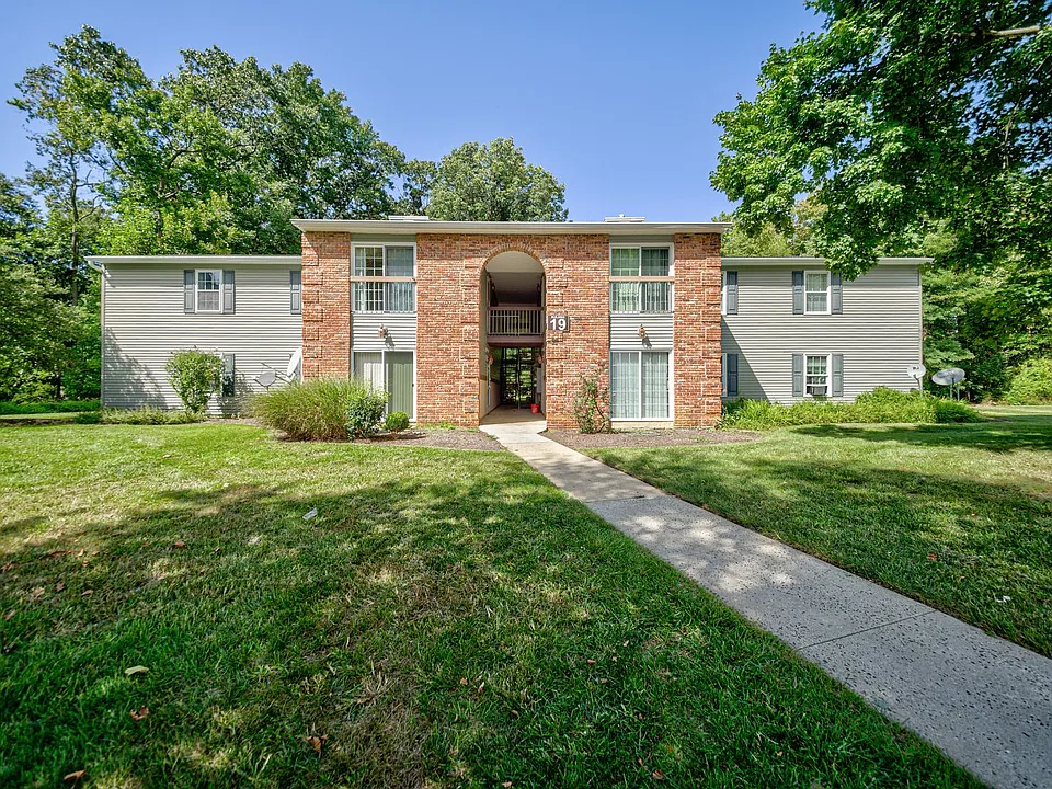 19-7 Augusta Ct