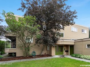 812 Delaney St, Anchorage, AK 99501