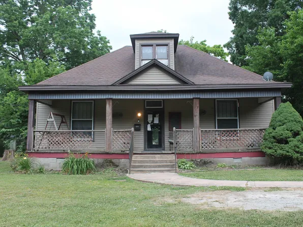 434 Evergreen St, Dresden, TN 38225