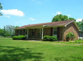 137 Durham Rd, Adams, TN 37043