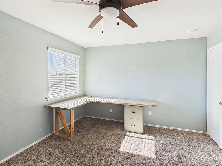 5516 Pinery Dr — Photo 13