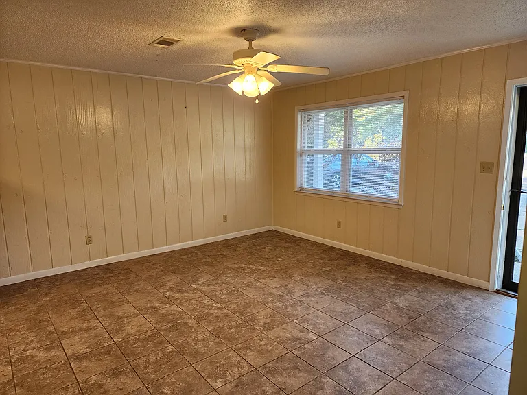 5445 Mulat Rd — Photo 3