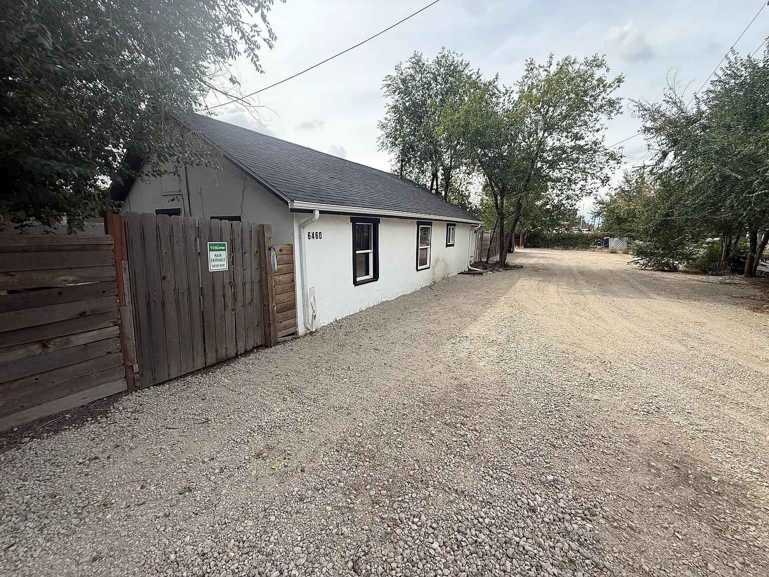 2 bed, 900 sqft, $1,695 — Photo 4