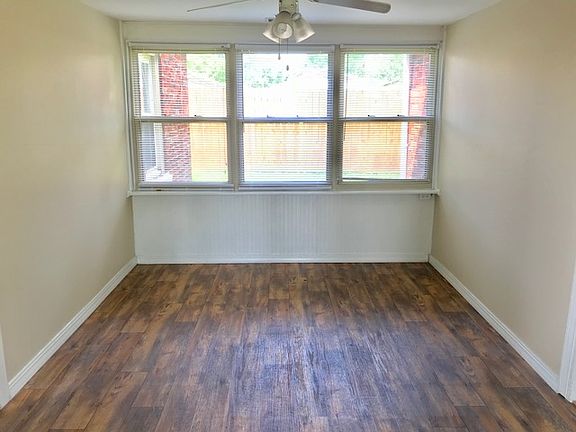 3rd image of 2324 E Michigan St