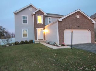 593 Corbel Dr, Marysville, OH 43040