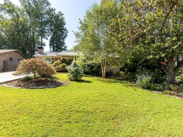 2678 Frontier Trl, Atlanta, GA 30341