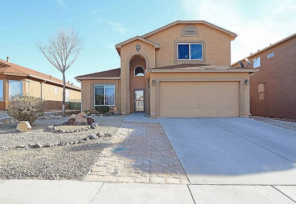 1st image of 4728 Zeno Pl