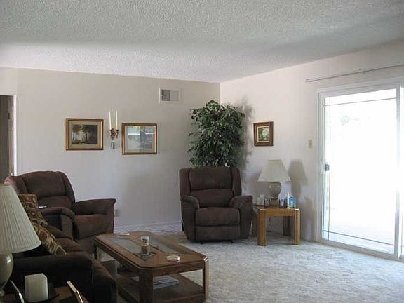 Living Room w/Lots of Light