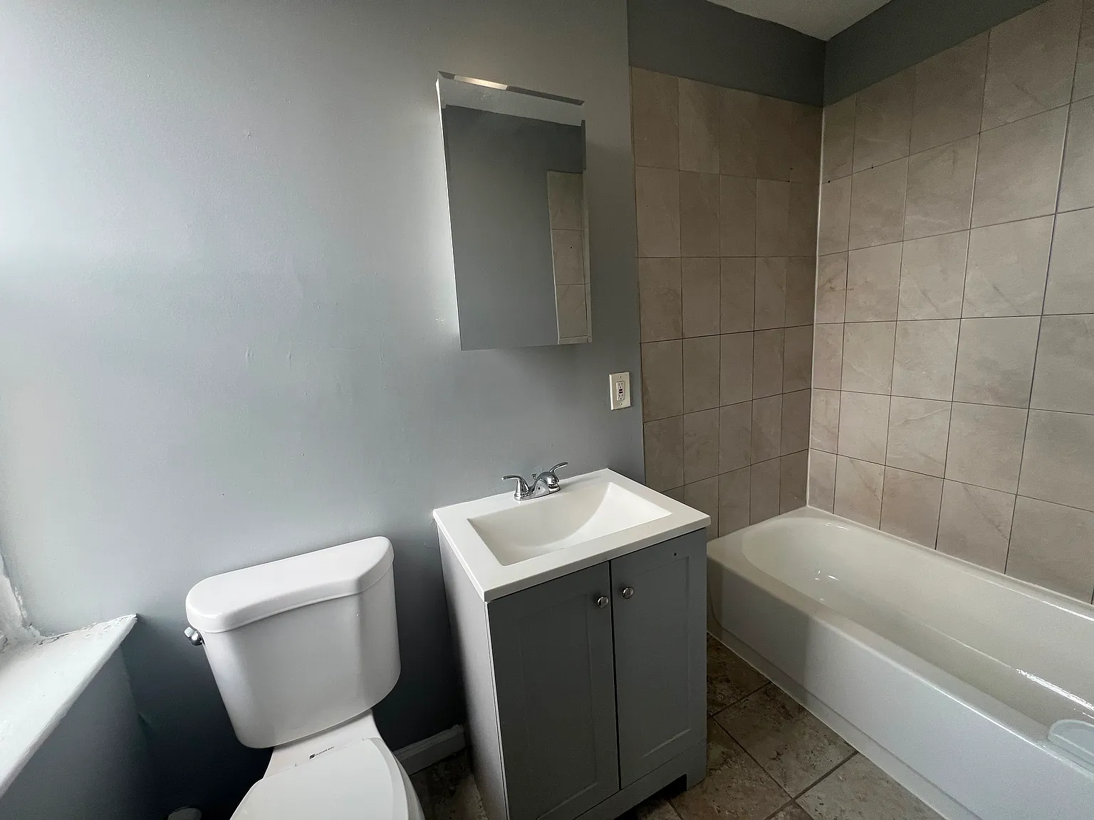 2 bed, $2,150 — Photo 4