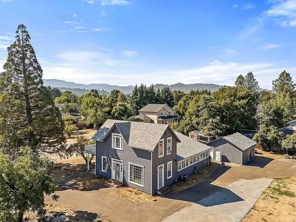 1007 Garfield St, Medford, OR 97501