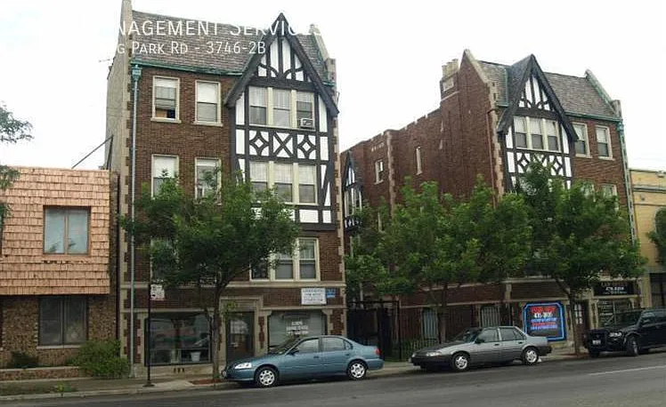 3746-50 W Irving Park — Photo 19