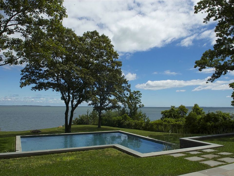 1st image of 125 Ram Island Dr