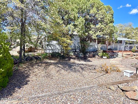4th image of 1664 White Oak Cir