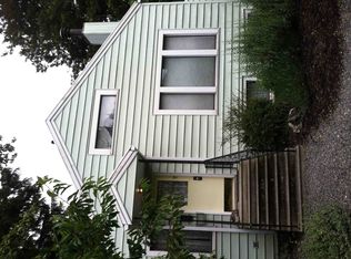 8006 17th Ave NE, Seattle, WA 98115