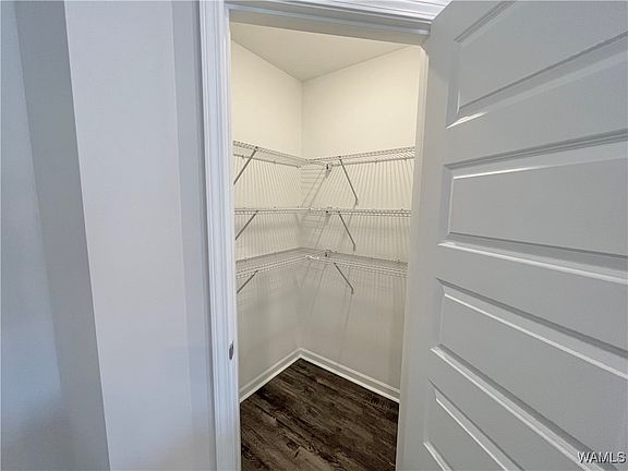 5th image of 14059 Guinevere Ln