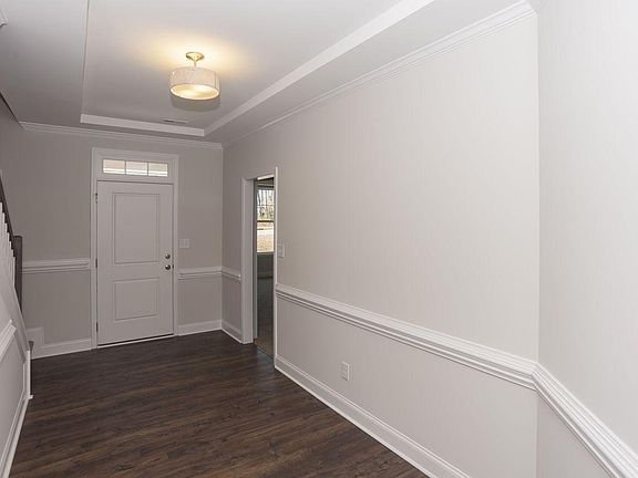 005 Entrance Compressed