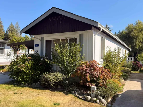 4496 Sunshine Coast Hwy #47, Sechelt, BC V7Z 0C3
