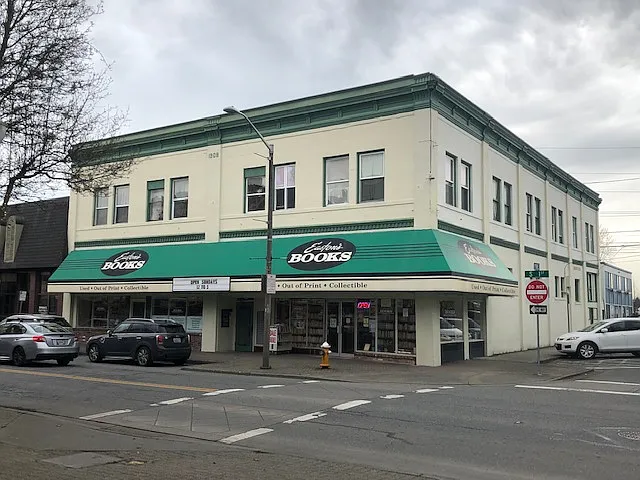 1 bed, 100 sqft, $575 — Photo 1