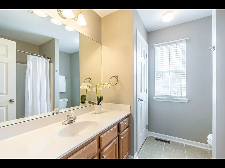 4736 Pompano Ln — Photo 8