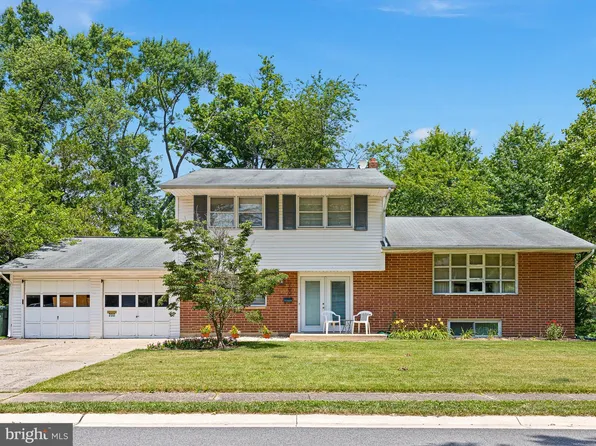 700 Harvard Ln, Newark, DE 19711