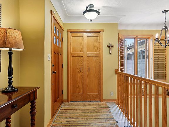 5th image of 45 Hilltop Ln