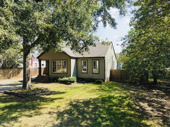 306 Shumate Cir, Cleveland, MS 38732