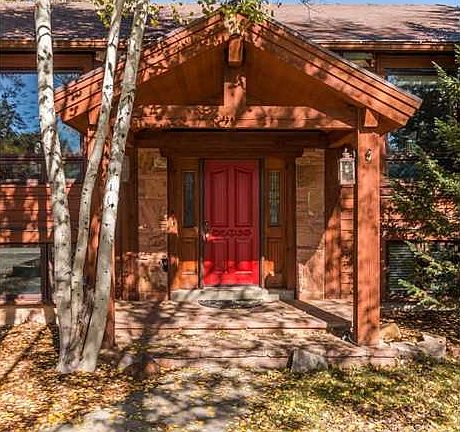 2nd image of 768 Mountain Oak Ct