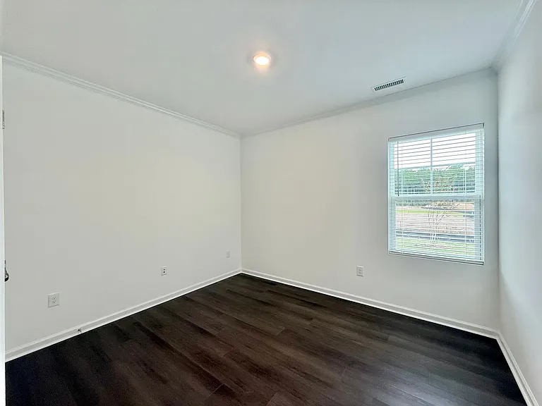 3111 Allamore Dr — Photo 9