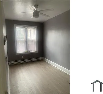 3 bed, 900 sqft, $2,500 — Photo 2
