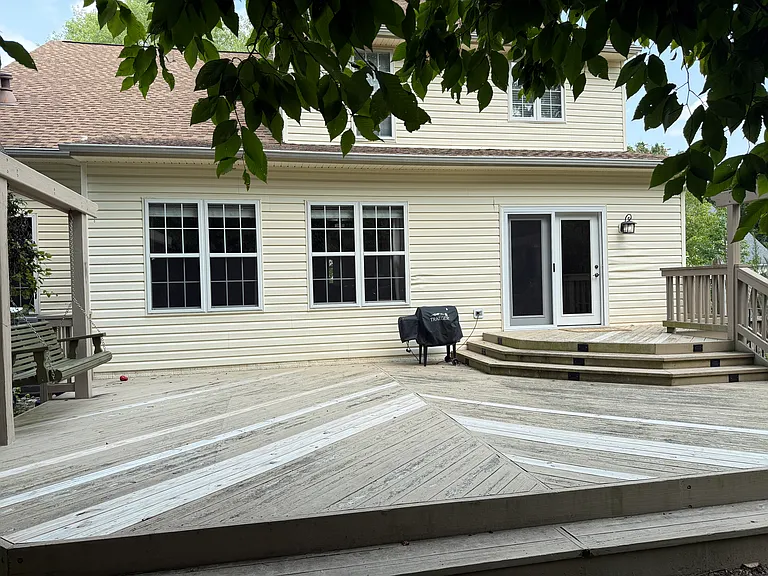Hastings Ct — Photo 11