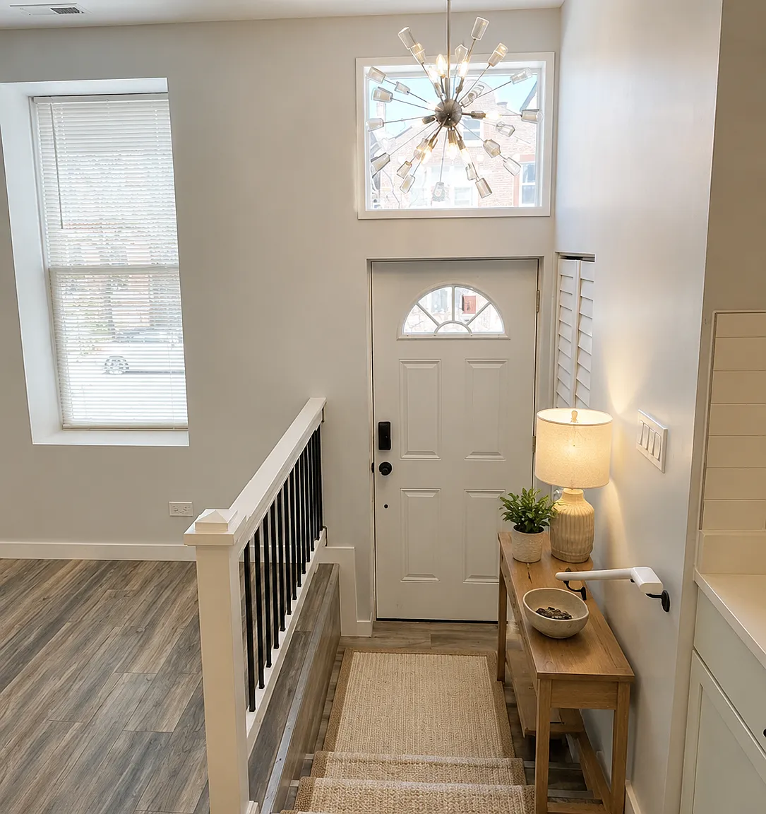 3 bed, 1.5 bath, 900 sqft, $3,375 — Photo 2