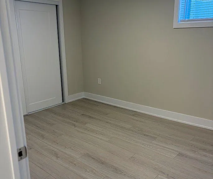5380 Mericourt Rd — Photo 10