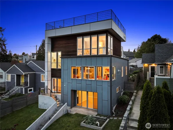 4137 Fauntleroy Way SW, Seattle, WA 98126