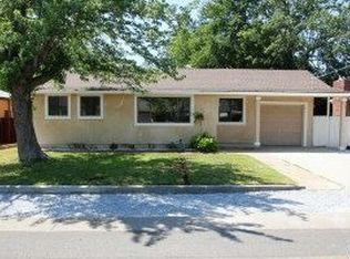 1104 C St, Redding, CA 96002