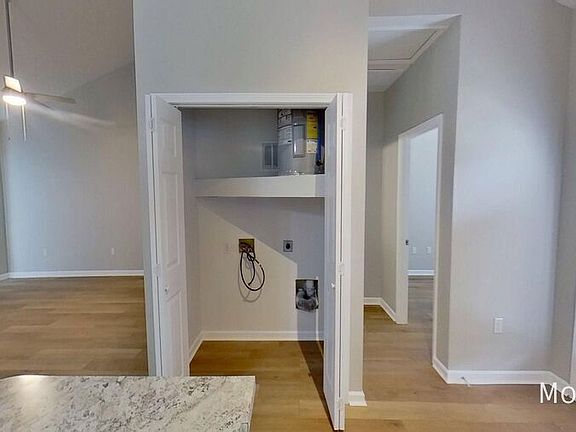 5th image of 325 Hibiscus Way