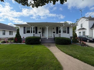 516 E Savidge St, Spring Lake, MI, 49456