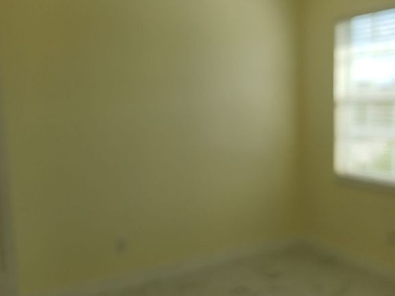 4th image of 1721-1725 SW 32nd Ter #3B-2BA-1286SQFT
