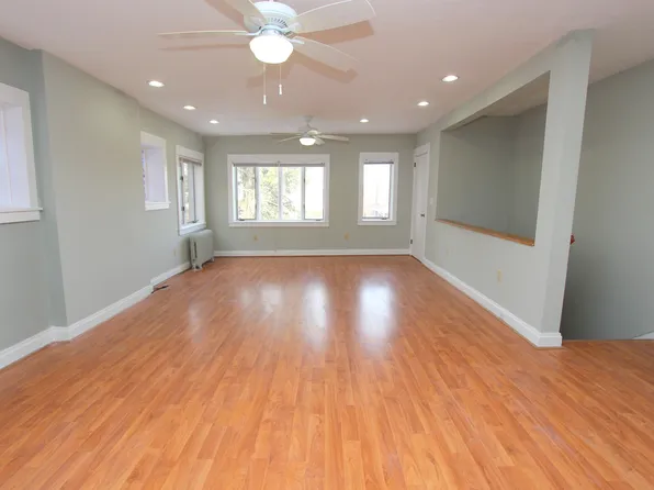 6554 Darlington Rd, Pittsburgh, PA 15217