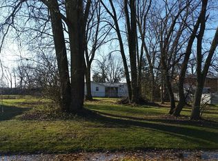 1714 Sunset Dr, Twin Lakes, WI 53181