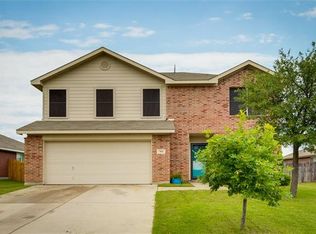 304 Spurlock Dr, Krum, TX 76249