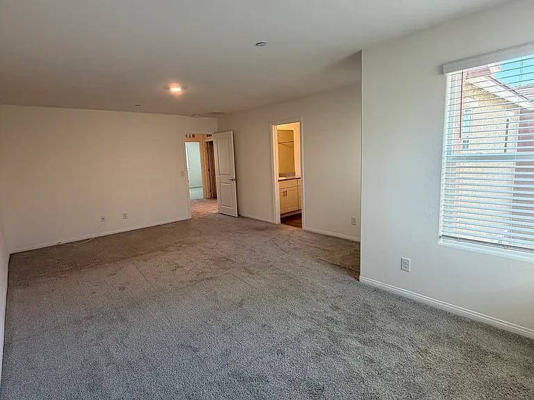 12185 Scarlet Ember Rd #1 — Photo 23