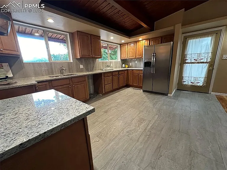 3308 Pennsylvania Ave — Photo 16