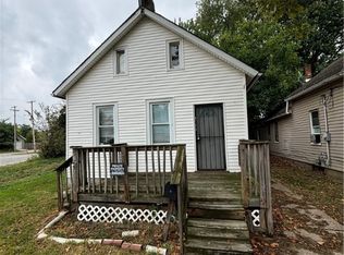 3269 W 32nd St, Cleveland, OH